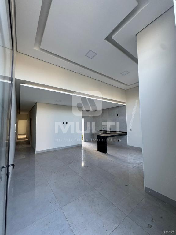 Casa, 3 quartos, 90 m² - Foto 1