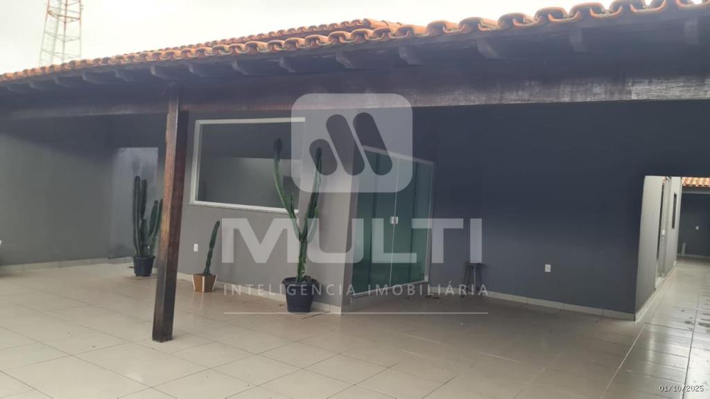 Casa, 3 quartos, 180 m² - Foto 1