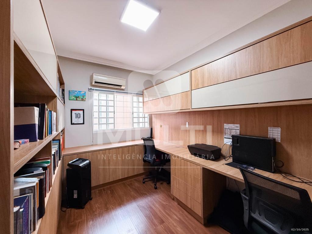 Casa, 4 quartos, 230 m² - Foto 3