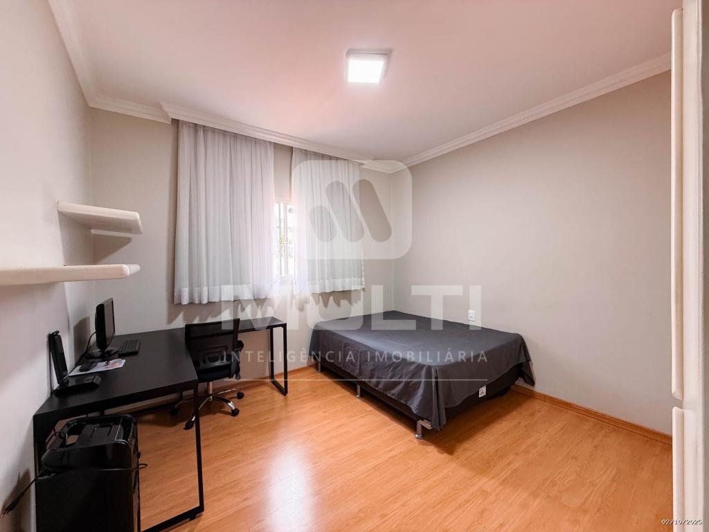 Casa, 4 quartos, 230 m² - Foto 11