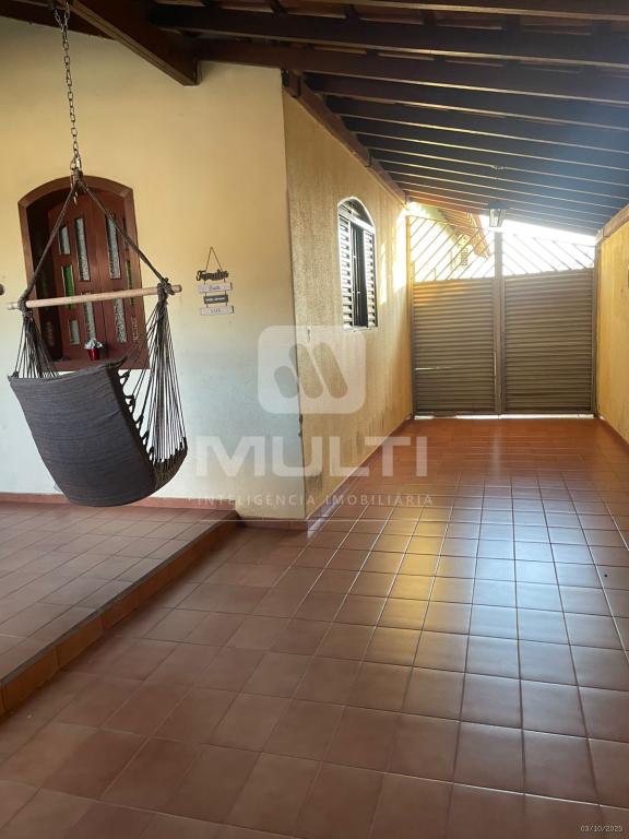 Casa, 4 quartos, 208 m² - Foto 1