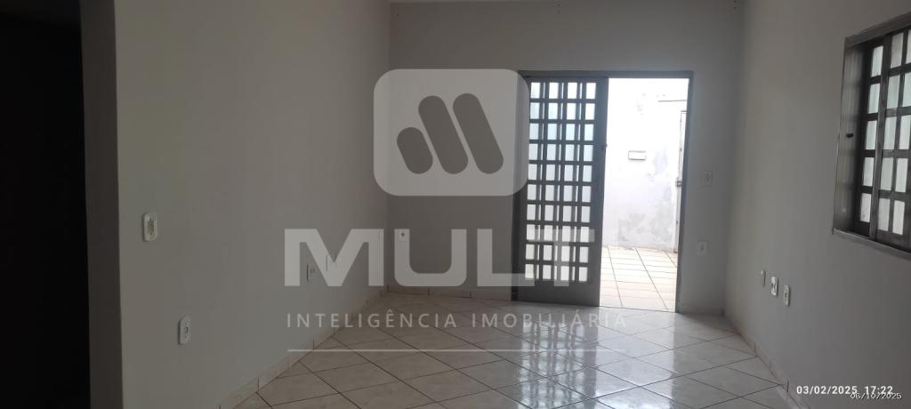 Casa, 2 quartos, 160 m² - Foto 1