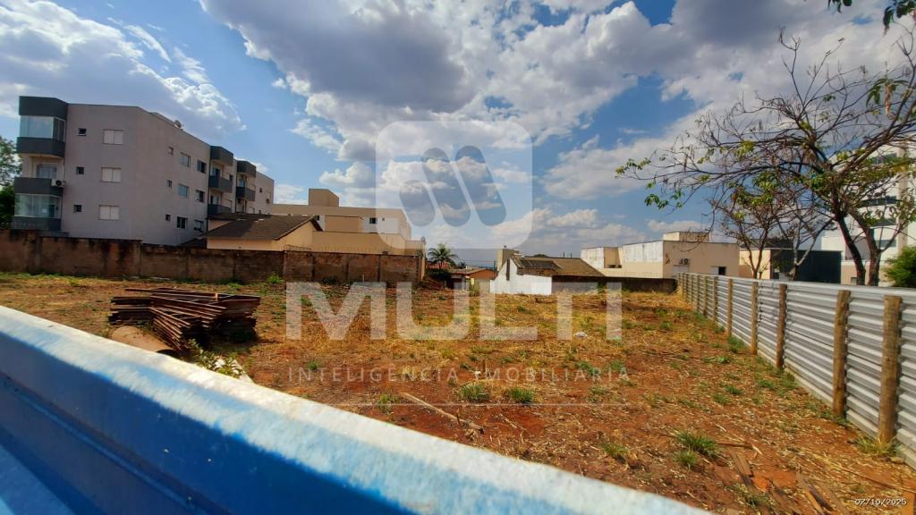 Loteamento e Condomínio - Foto 4