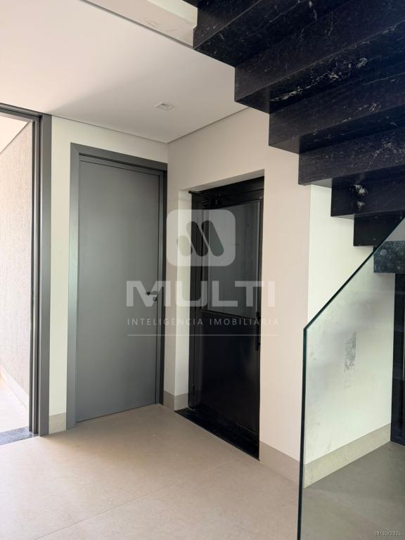 Casa, 3 quartos, 325 m² - Foto 4