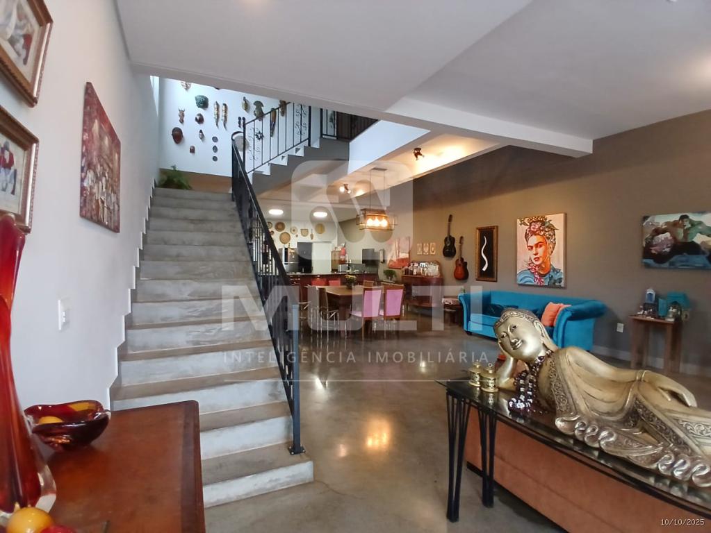 Casa, 4 quartos, 250 m² - Foto 2