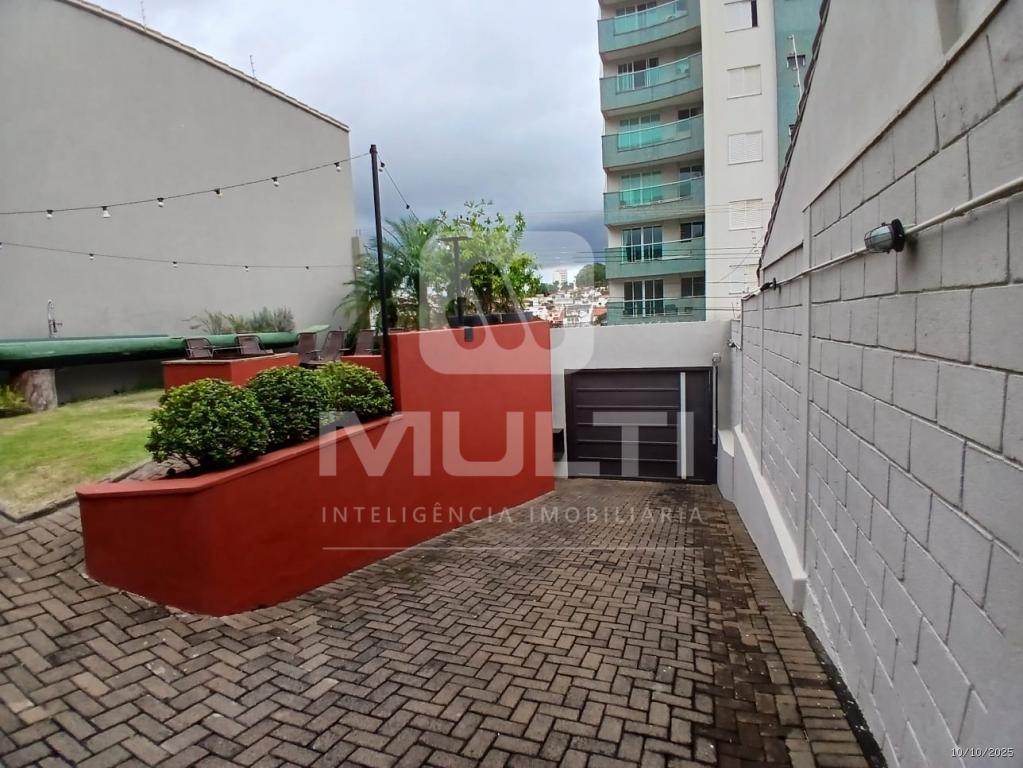 Casa, 4 quartos, 250 m² - Foto 10