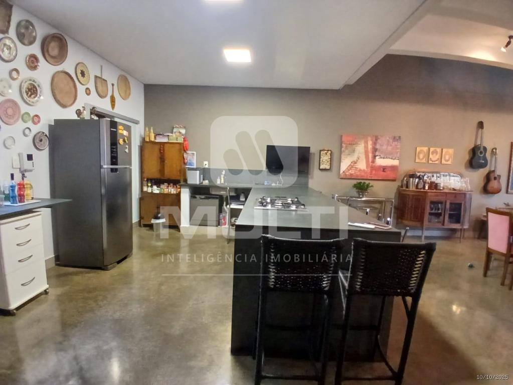 Casa, 4 quartos, 250 m² - Foto 15