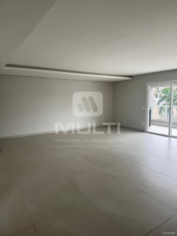 Apartamento, 3 quartos, 185 m² - Foto 1