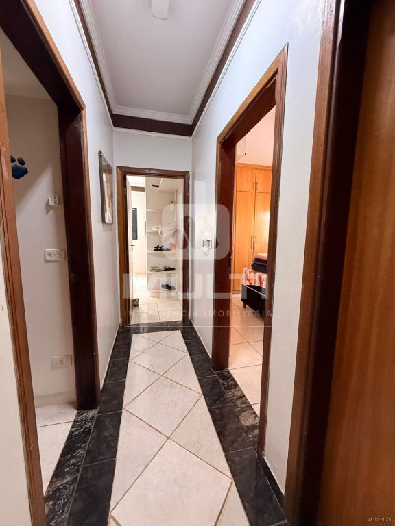 Casa, 3 quartos, 200 m² - Foto 2