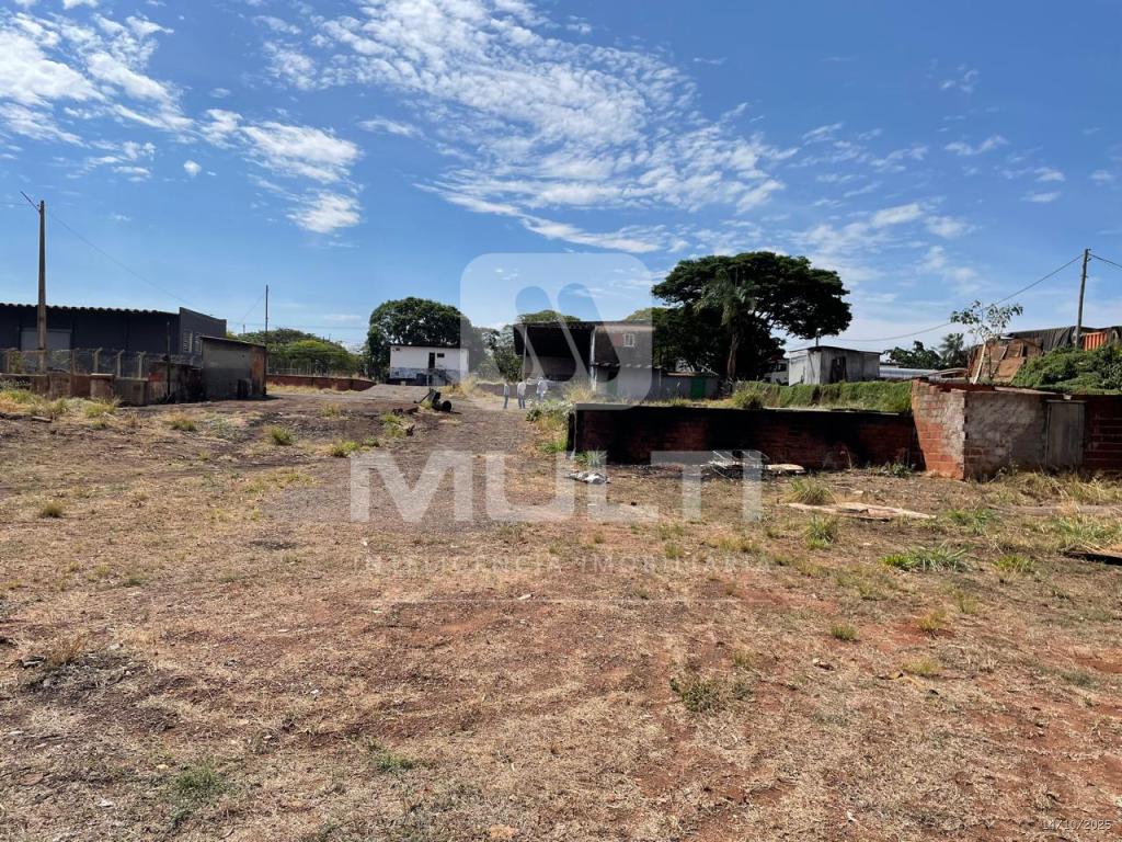 Loteamento e Condomínio - Foto 7