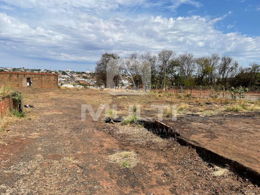 Loteamento e Condomínio - Foto 8