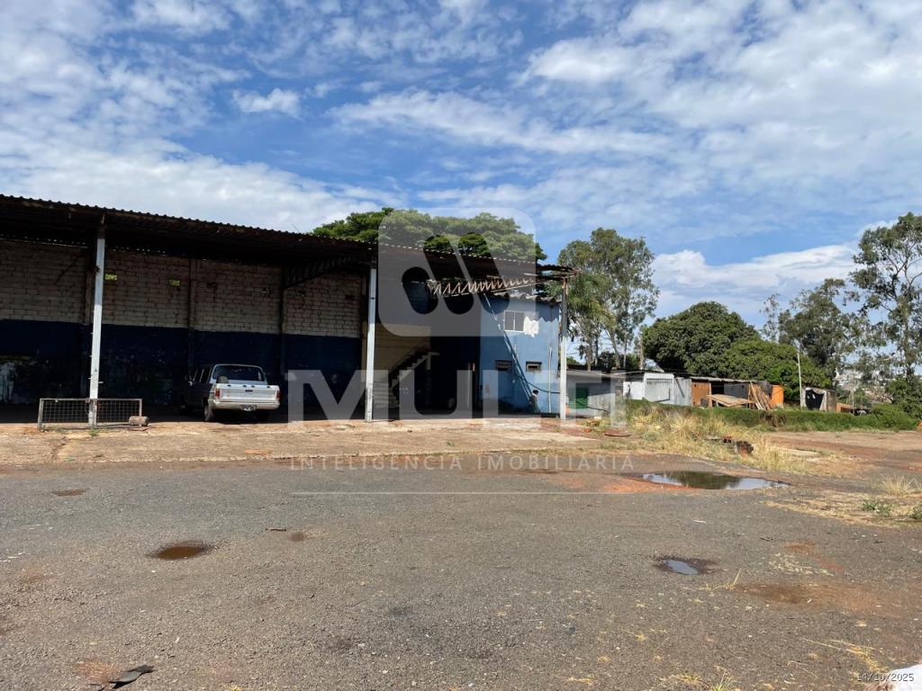 Loteamento e Condomínio - Foto 14