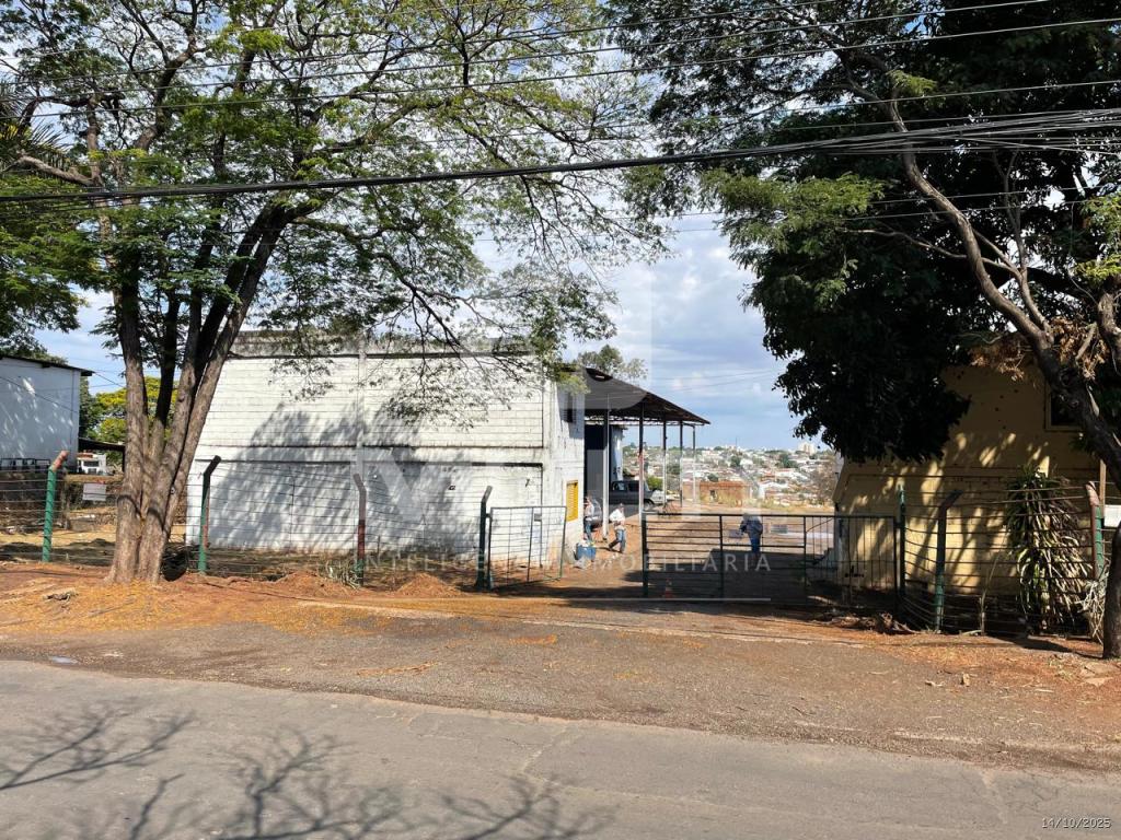 Loteamento e Condomínio - Foto 20