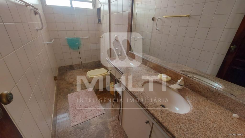 Casa, 3 quartos, 236 m² - Foto 10