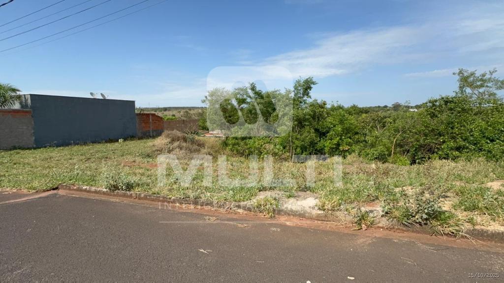 Terreno, 1 m² - Foto 2