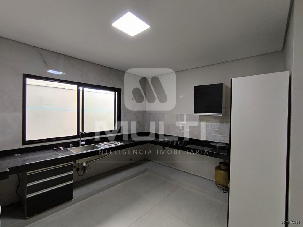 Casa, 3 quartos, 230 m² - Foto 19