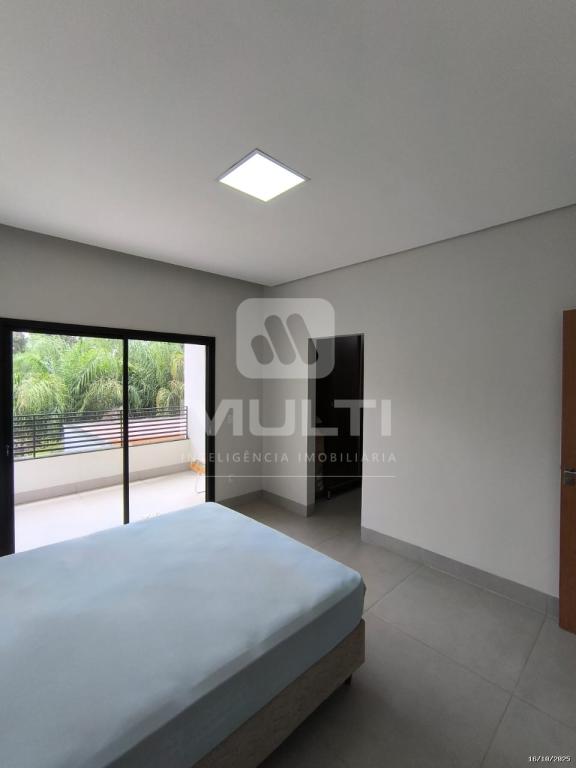 Casa, 3 quartos, 230 m² - Foto 24