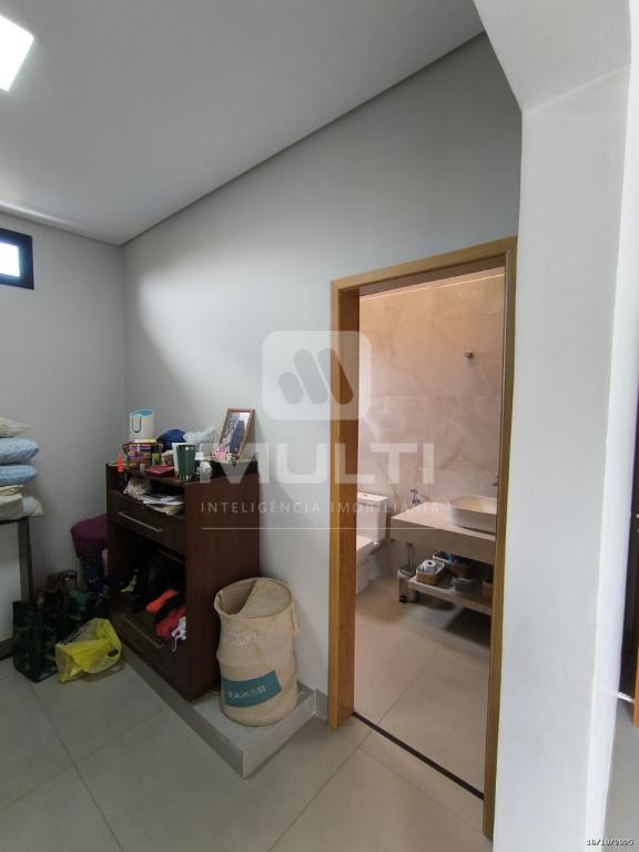 Casa, 3 quartos, 230 m² - Foto 29