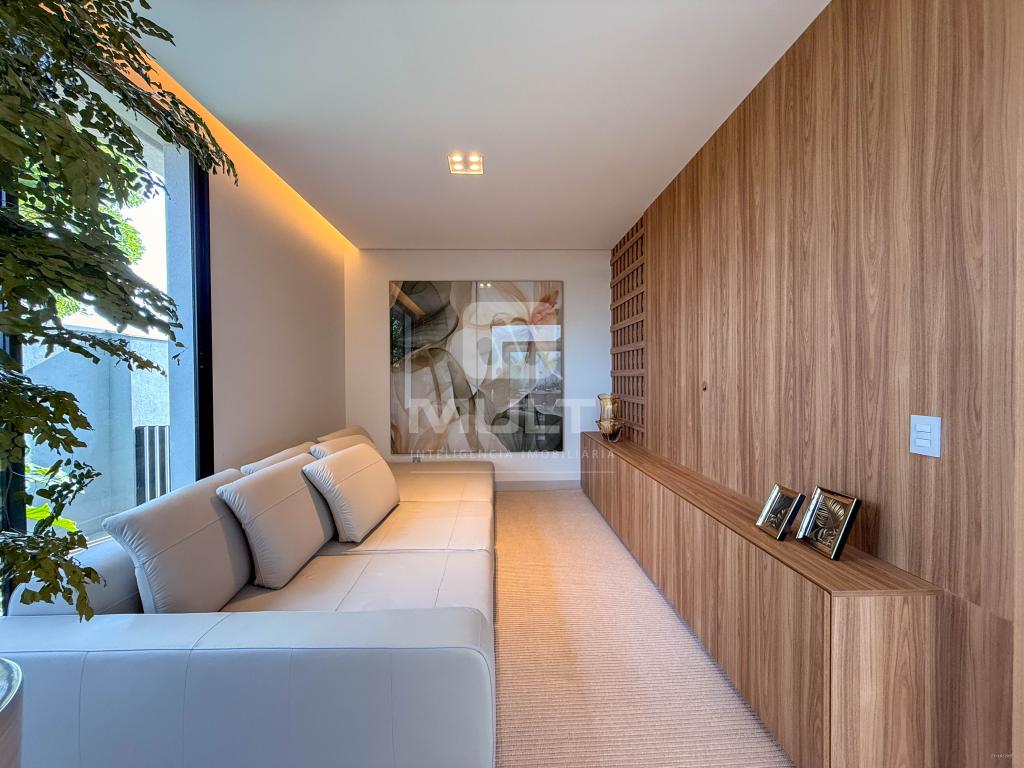 Casa, 4 quartos, 301 m² - Foto 1