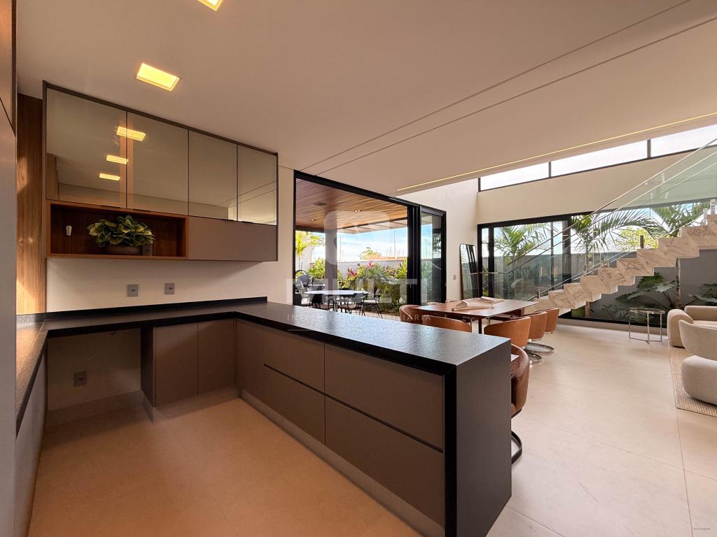 Casa, 4 quartos, 301 m² - Foto 30