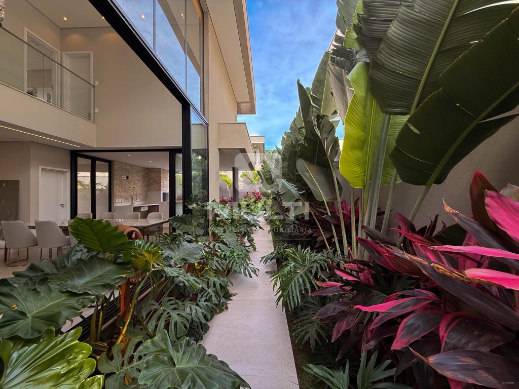 Casa, 4 quartos, 300 m² - Foto 39