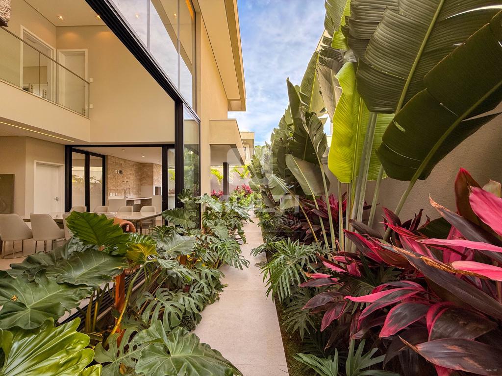 Casa, 4 quartos, 300 m² - Foto 40