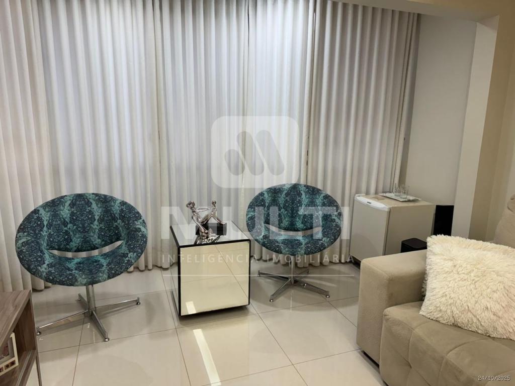 Cobertura, 3 quartos, 210 m² - Foto 3