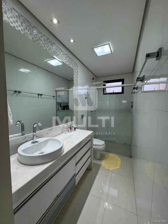 Cobertura, 3 quartos, 210 m² - Foto 8