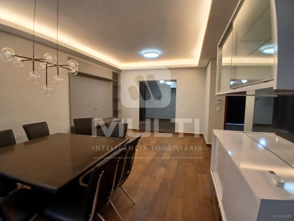 Casa, 3 quartos, 210 m² - Foto 2