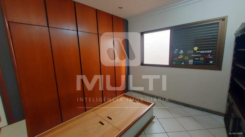 Casa, 3 quartos, 211 m² - Foto 5