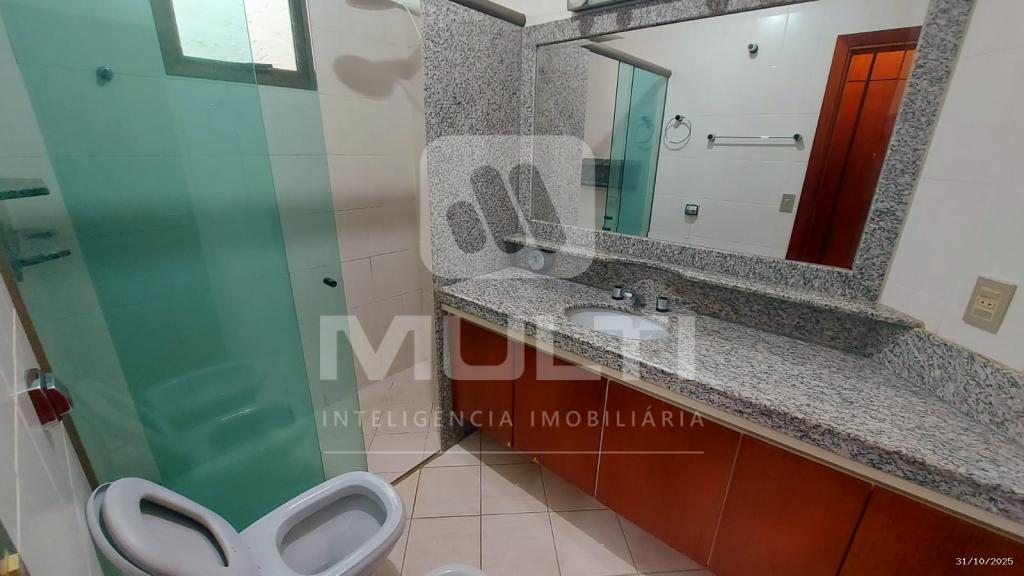 Casa, 3 quartos, 211 m² - Foto 6