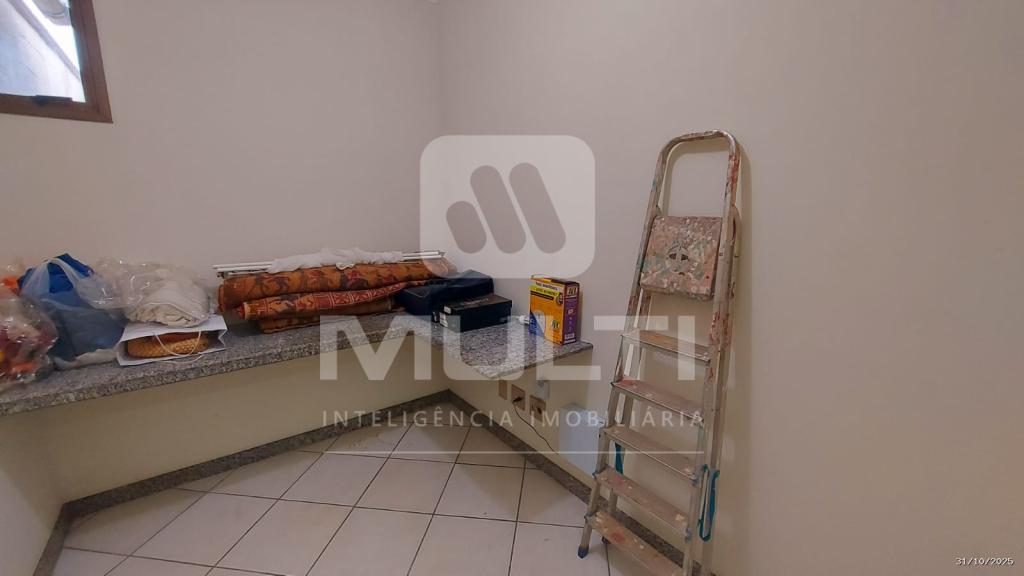 Casa, 3 quartos, 211 m² - Foto 11