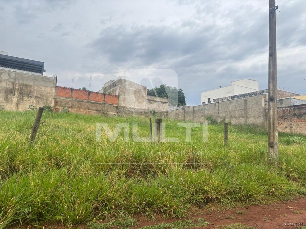 Terreno, 300 m² - Foto 2