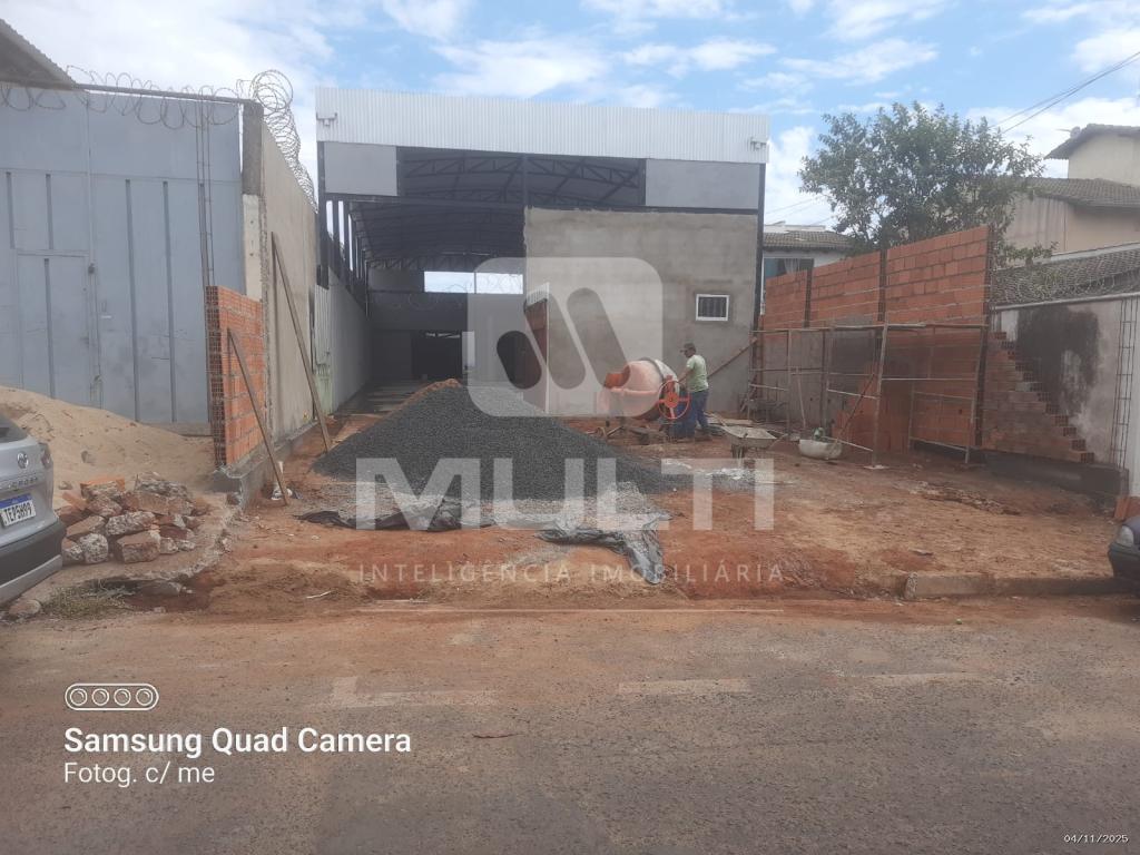 Casa, 1 quarto, 249 m² - Foto 6