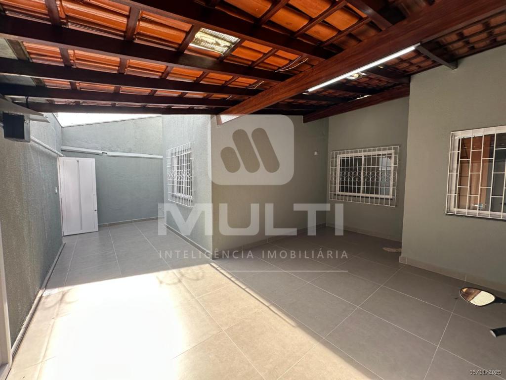 Casa, 4 quartos, 180 m² - Foto 1