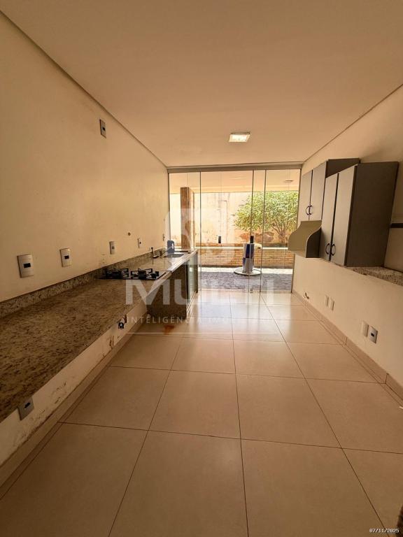 Casa, 3 quartos, 300 m² - Foto 10