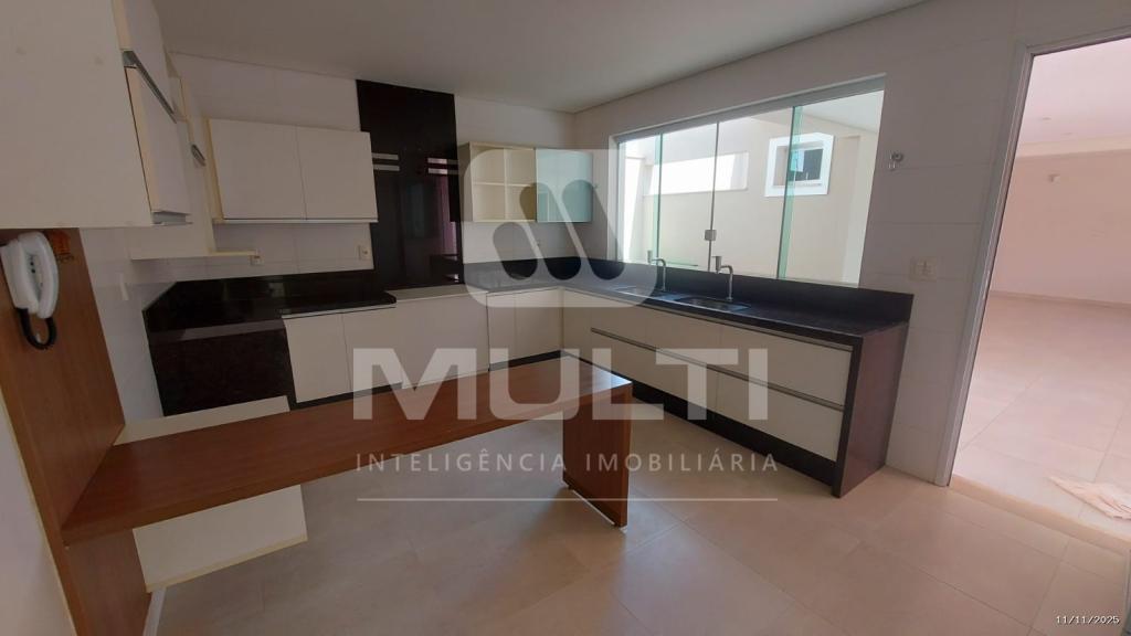 Casa, 3 quartos, 350 m² - Foto 27