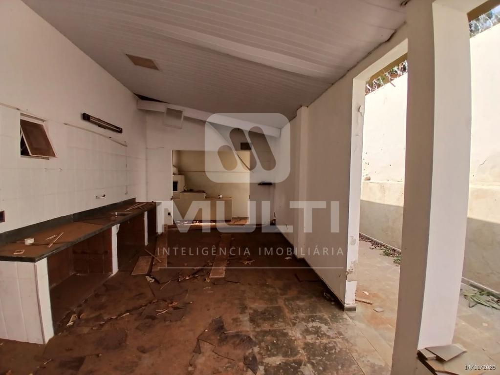 Casa, 5 quartos, 284 m² - Foto 6