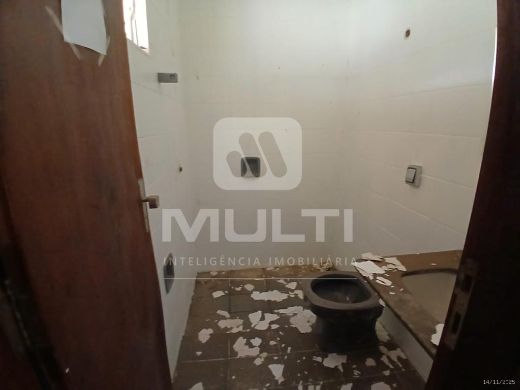 Casa, 5 quartos, 284 m² - Foto 35