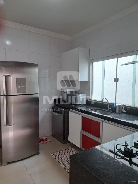 Casa, 3 quartos, 137 m² - Foto 4