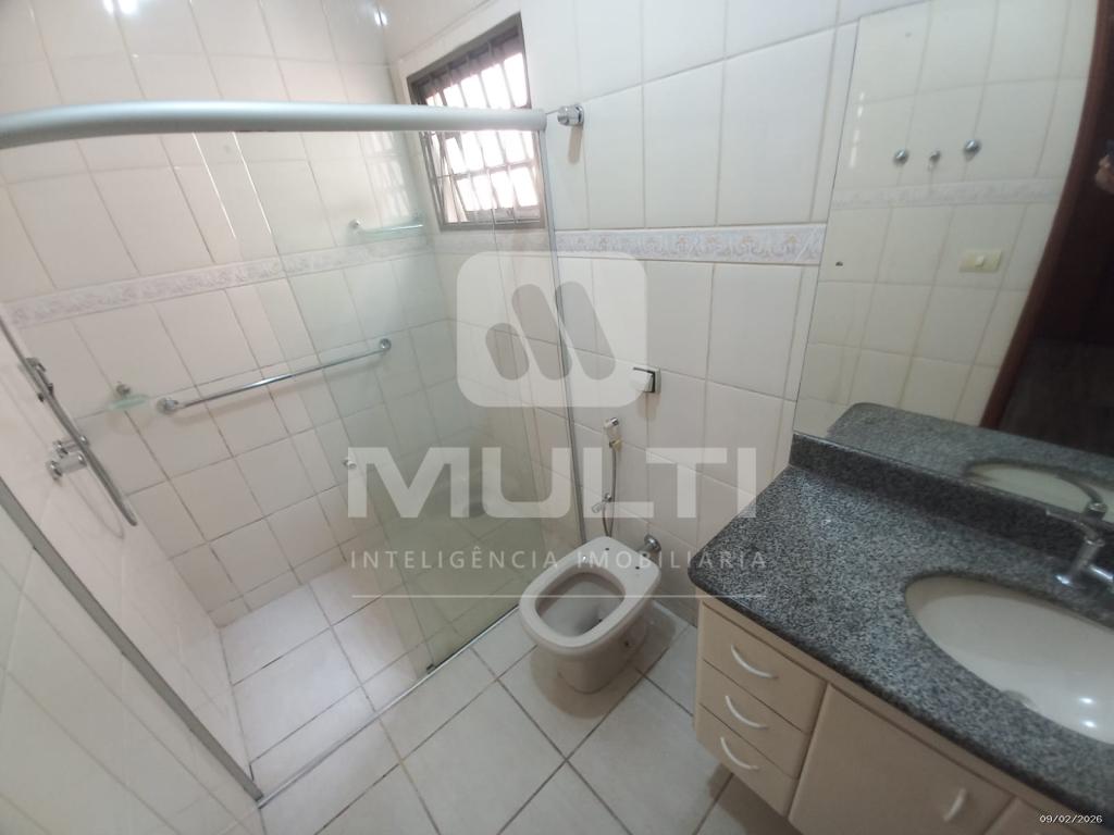 Casa, 3 quartos, 250 m² - Foto 15