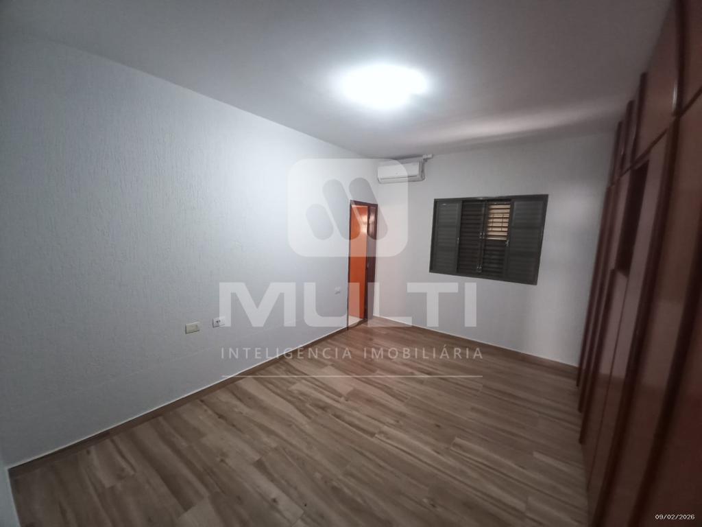 Casa, 3 quartos, 250 m² - Foto 16