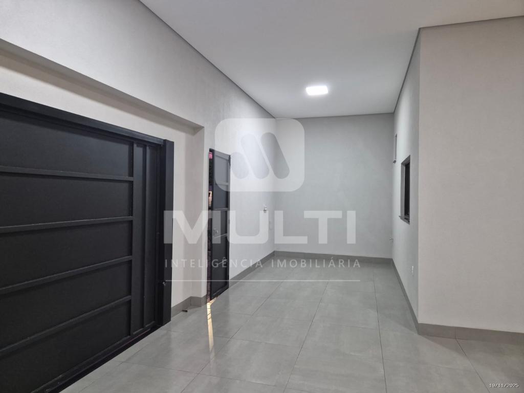 Casa, 3 quartos, 215 m² - Foto 2