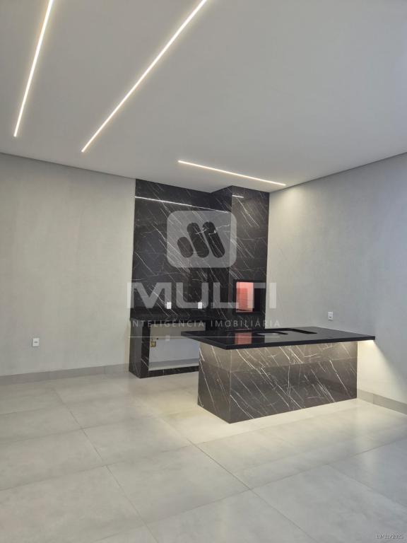 Casa, 3 quartos, 215 m² - Foto 14