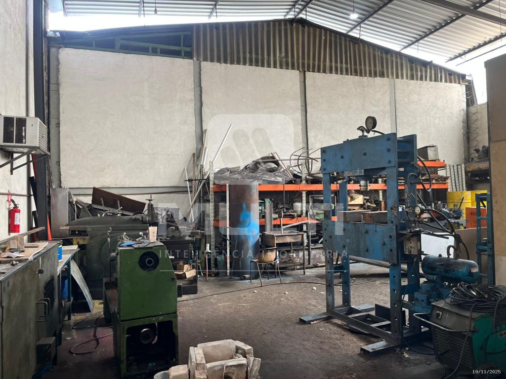 Casa, 1 quarto, 450 m² - Foto 1