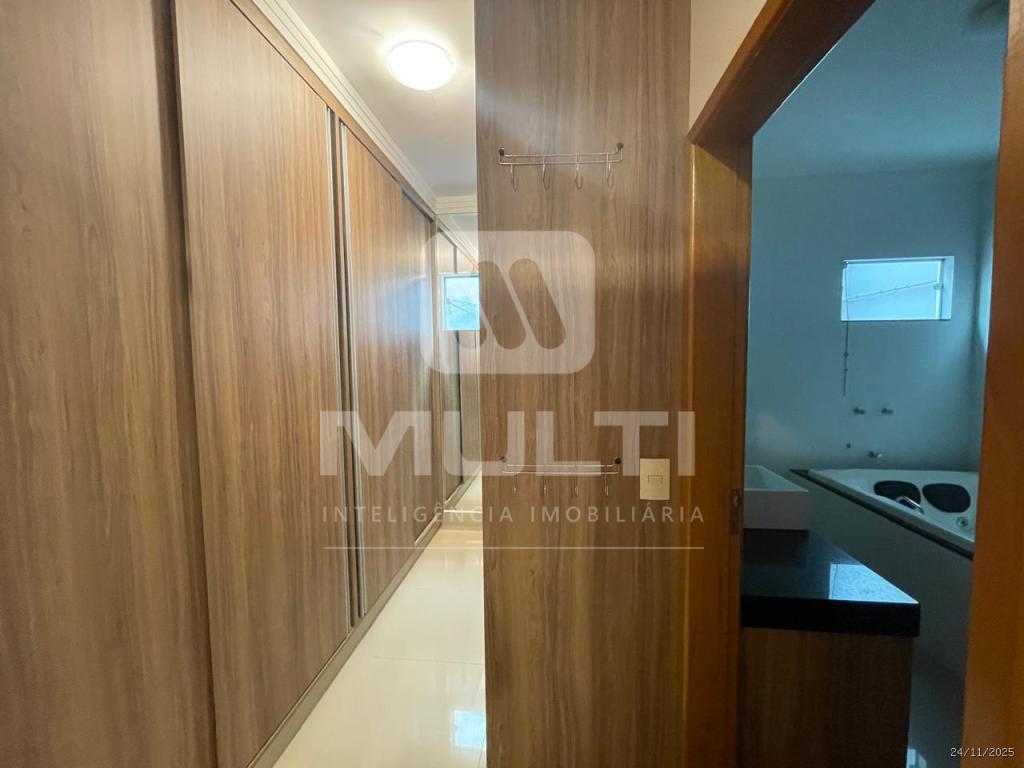 Casa, 3 quartos, 200 m² - Foto 13