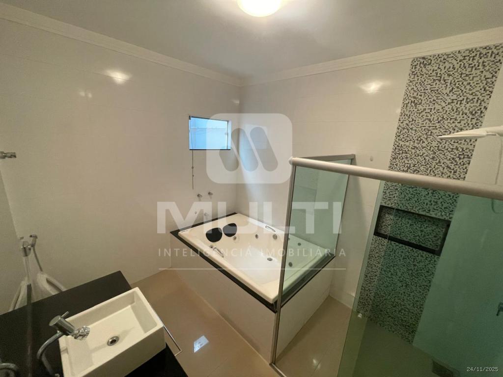 Casa, 3 quartos, 200 m² - Foto 14