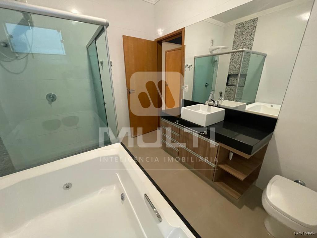 Casa, 3 quartos, 200 m² - Foto 15