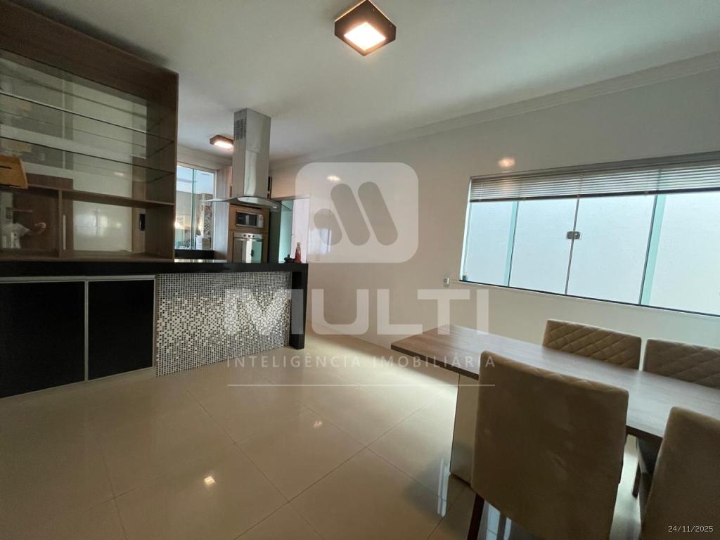 Casa, 3 quartos, 200 m² - Foto 17