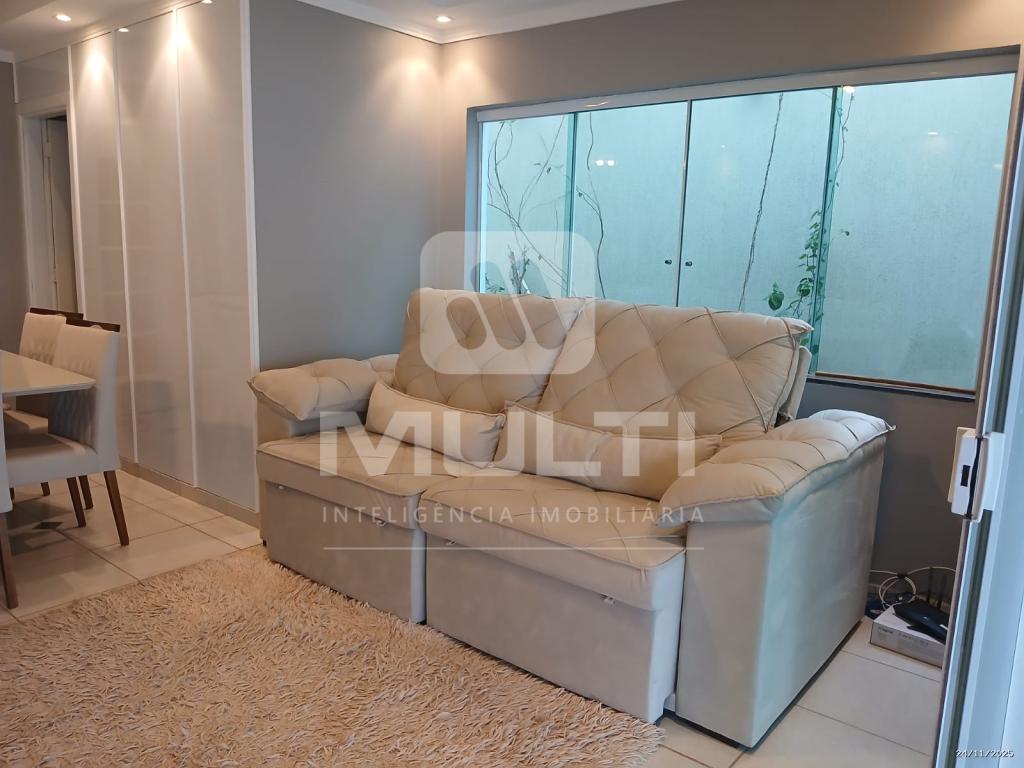 Casa, 4 quartos, 250 m² - Foto 3